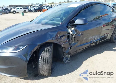 2024 Tesla Model 3 Long Range Dual Motor All-Wheel Drive/Rear-Wheel Drive z USA, uszkodzony, nr VIN 5YJ3E1EA1RF866052